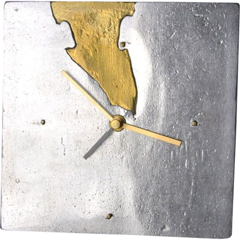 Horloge brutaliste vintage Art3 en laiton & aluminium, Espagne 1980