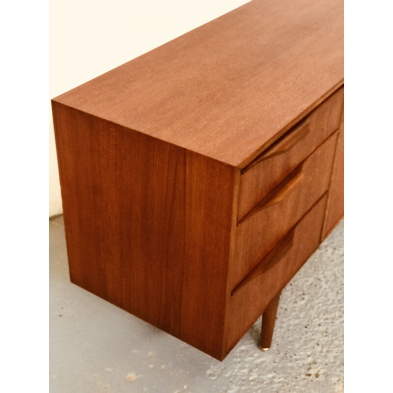 Mid century teak sideboard Moy collection by Tom Robertson for McIntosh, Scotland 1960s