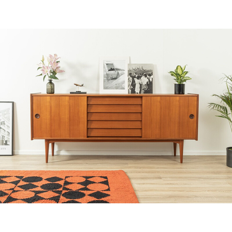 Mid century teak sideboard par Nils Jonsson for Hugo Troeds, Sweden 1960s