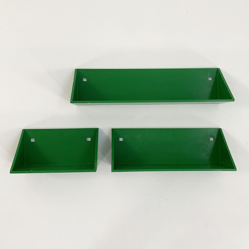 Set of 3 vintage green wall shelves by Anna Castelli Ferrieri for Kartell, 1970s