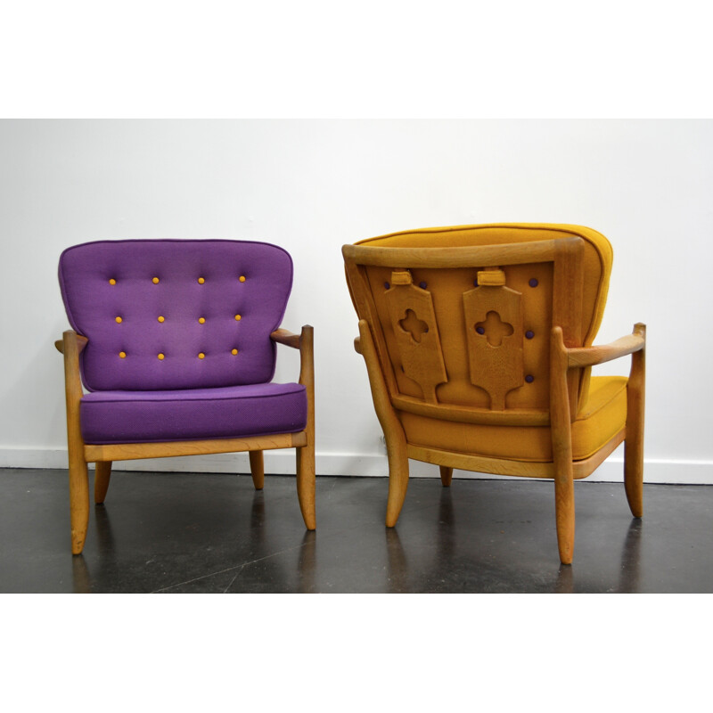Paire de fauteuils violet et jaune en laine, GUILLERME & CHAMBRON - 1960