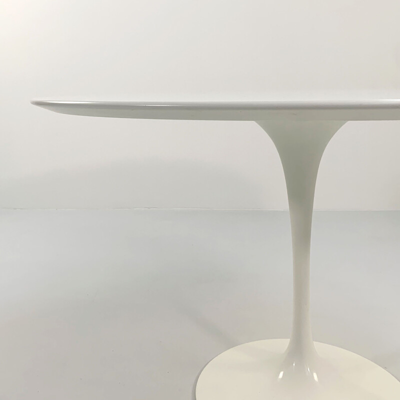 Tulip vintage dining table by Eero Saarinen for Knoll, 1990s