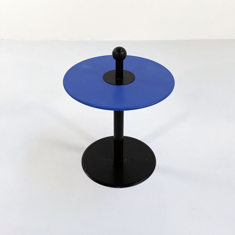 Blue postmodern vintage side table in metal, 1980s