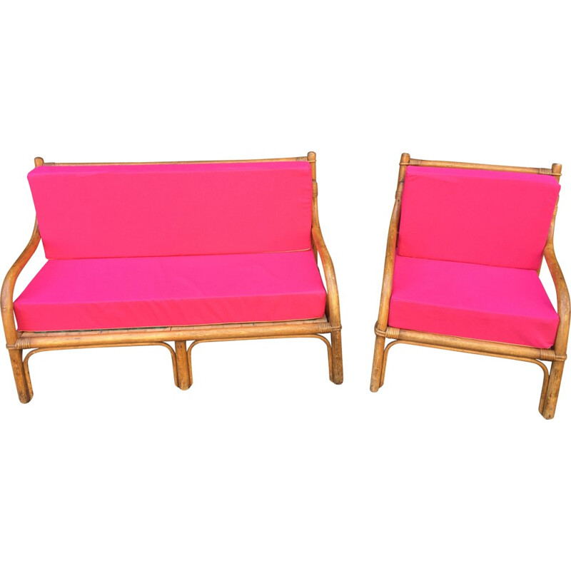 Living room set in rattan and pink fabric - 1970s