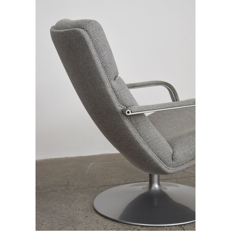 Vintage swivel armchair F142 by Geoffrey D. Harcourt for Artifort, 1972