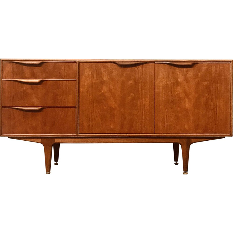 Mid century teak sideboard Moy collection by Tom Robertson for McIntosh, Scotland 1960s