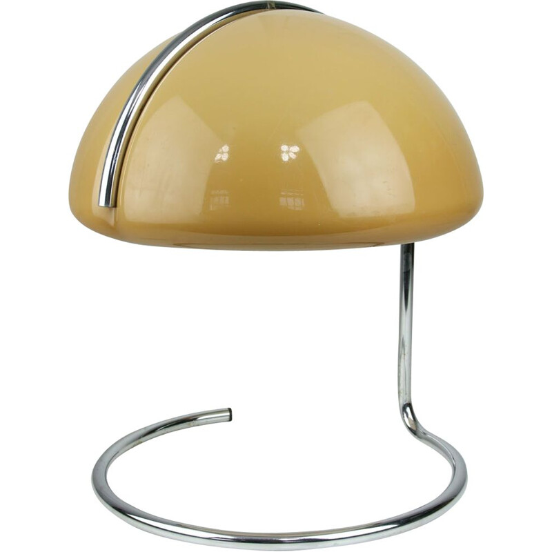 Vintage Italian Conchiglia lamp from Guzzini