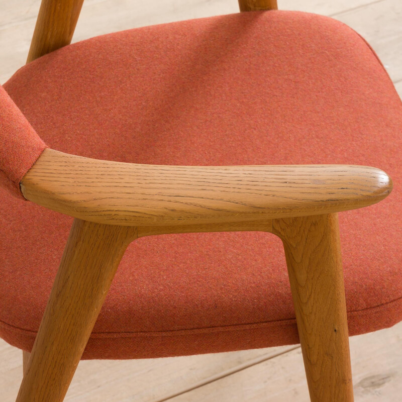 Chaise de bureau en chêne vintage en laine rouge pâle par Erik Kirkegaard