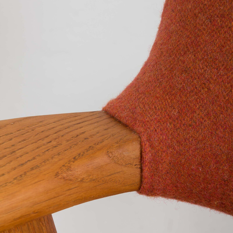 Chaise de bureau en chêne vintage en laine rouge pâle par Erik Kirkegaard