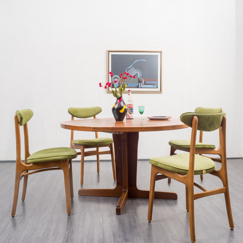 Mid-century walnut dining table, 1970s