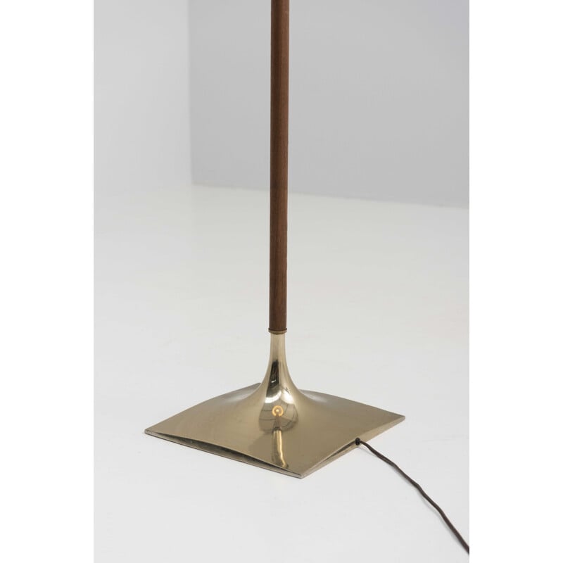 Vintage floor lamp with brass base, 1960