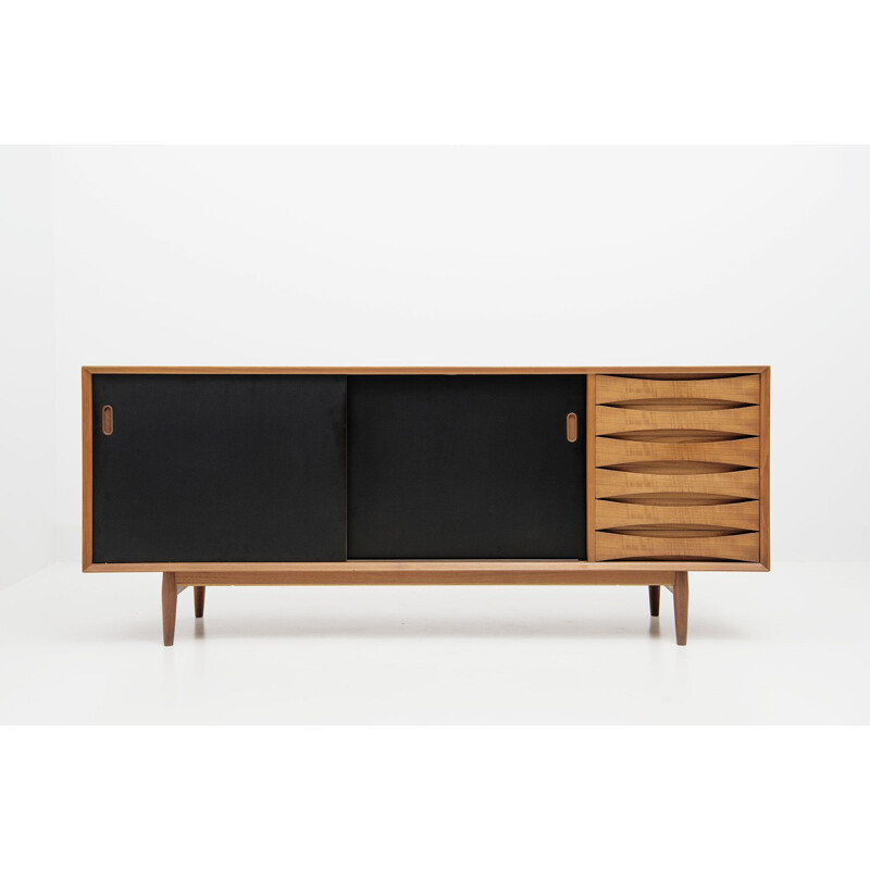 Vintage sideboard Model 29 by Arne Vodder for Sibast Furniture, Denmark 1950s