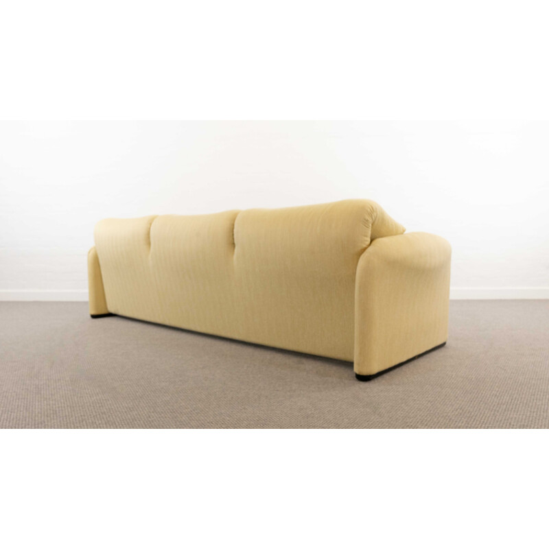 Vintage Maralunga 3-seat sofa by Vico Magistretti for Cassina, 1973