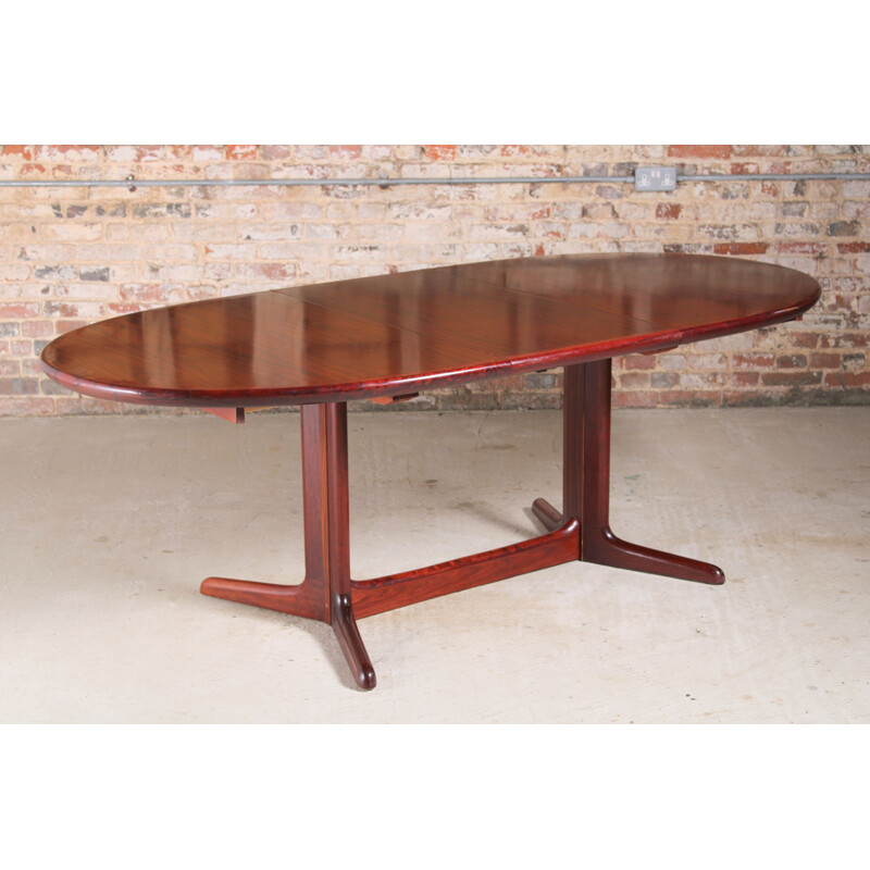 Danish mid century oval rosewood dining table, 1970s