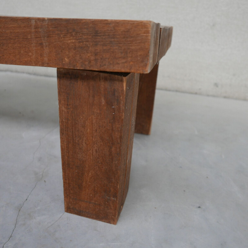 Table basse Brutalist vintage en chêne massif, Belgique 1970