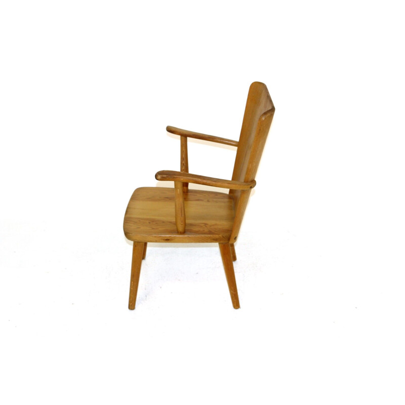 Vintage pine chair with arms by Göran Malmvall, Sweden 1950