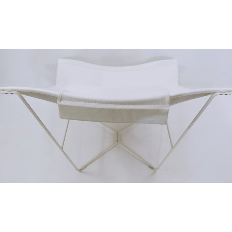 "Semana" vintage lounge chair in white leather and steel by David Weeks for Habitat UK