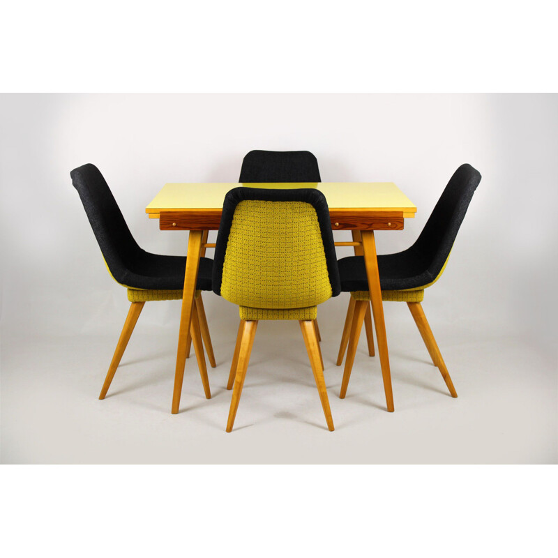 Set van 4 vintage grijze en gele stoelen van Drevovyroba Ostrava, Tsjechoslowakije 1960