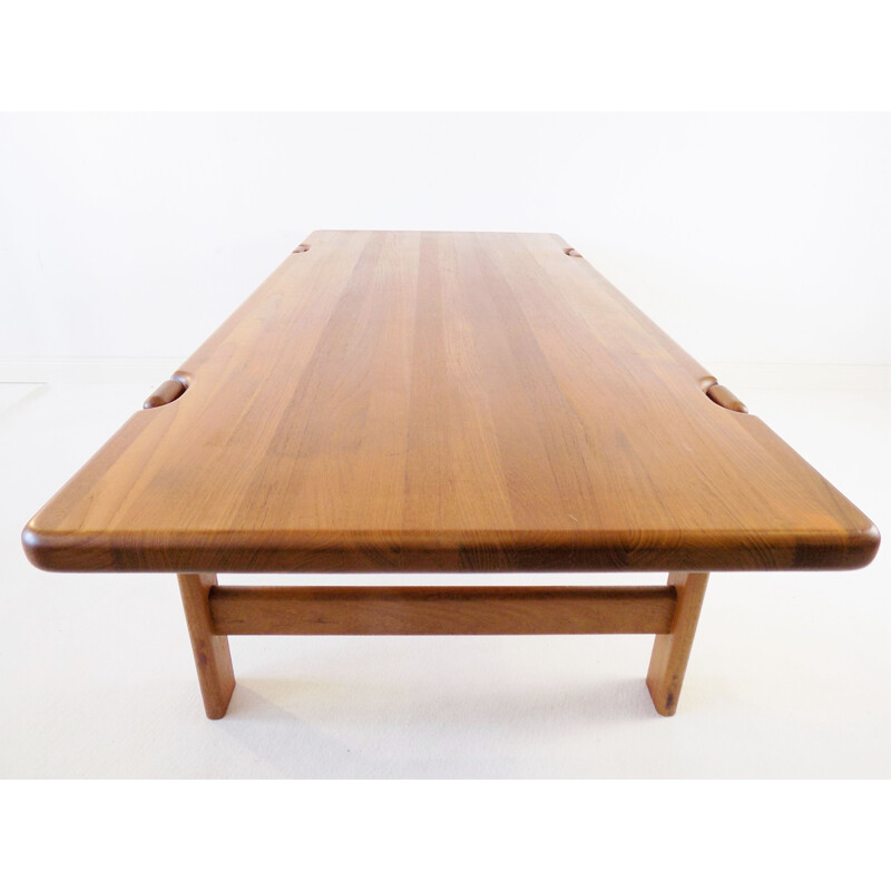 Vintage teak coffee table by Niels Bach