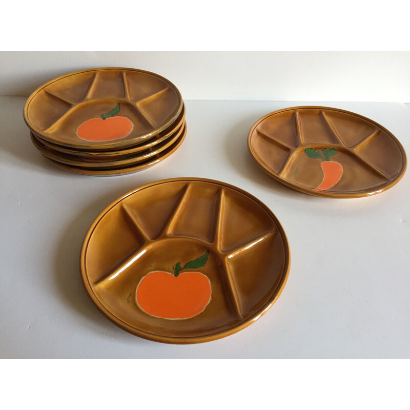 Set of 6 vintage compartmentalized plates, 1970