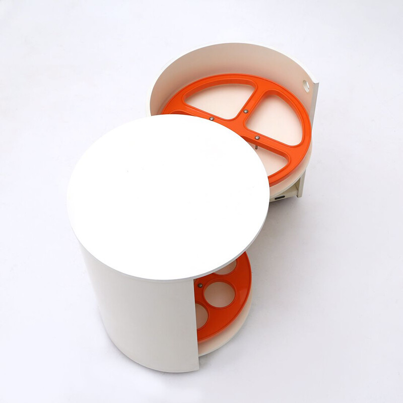 Vintage "Round" white lacquered bar cabinet from Merati, 1970s
