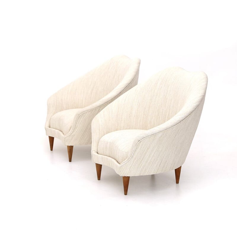 Pair of vintage armchairs in creamy white fabric by Federico Munari, 1950s