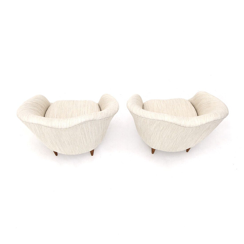 Paire de fauteuils vintage en tissu blanc crème de Federico Munari, 1950