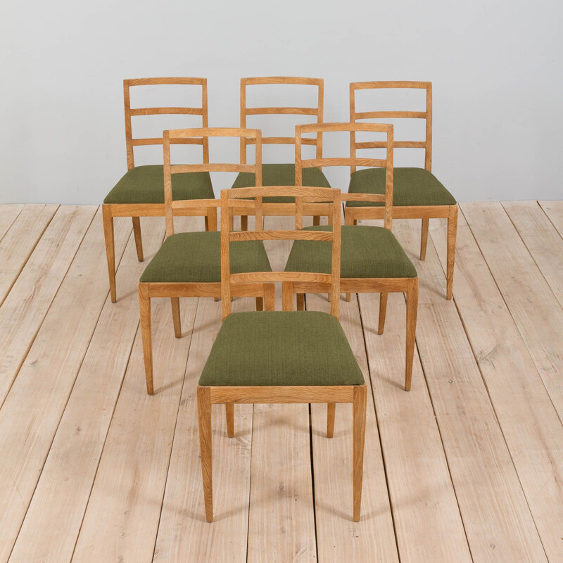 Set of 6 vintage dining chairs in sanded oakwood by Fritz Hansen, Denmark 1950s