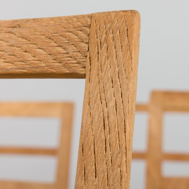 Ensemble de 6 chaises vintage en bois de chêne poncé de Fritz Hansen, Danemark 1950