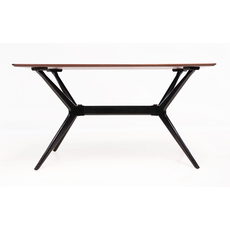 Mid century Tola teak helicopter dining table by G Plan, 1950s