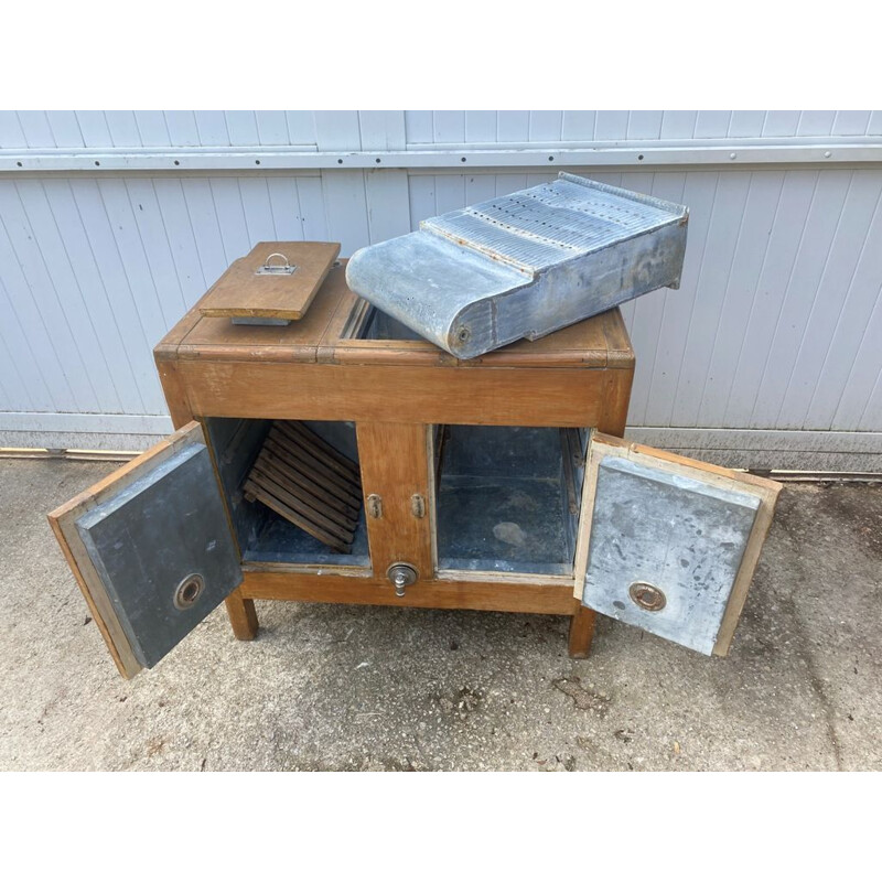 Mid century wooden cooler, 1930