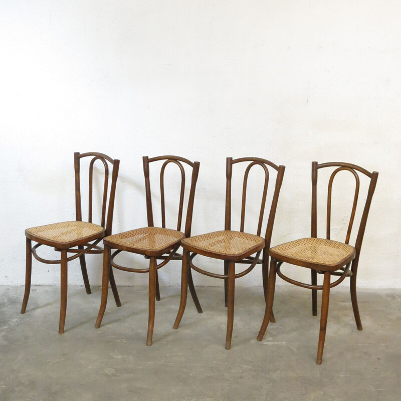 Set of 4 vintage bistro chairs by Thonet, 1920