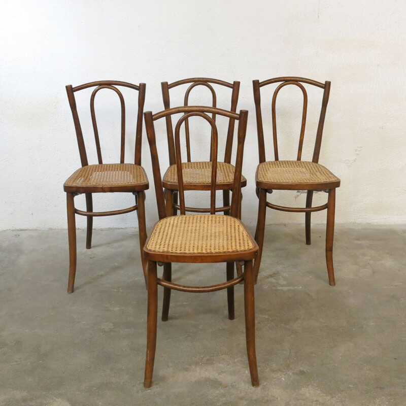 Lot de 4 chaises bistrot vintage par Thonet, 1920