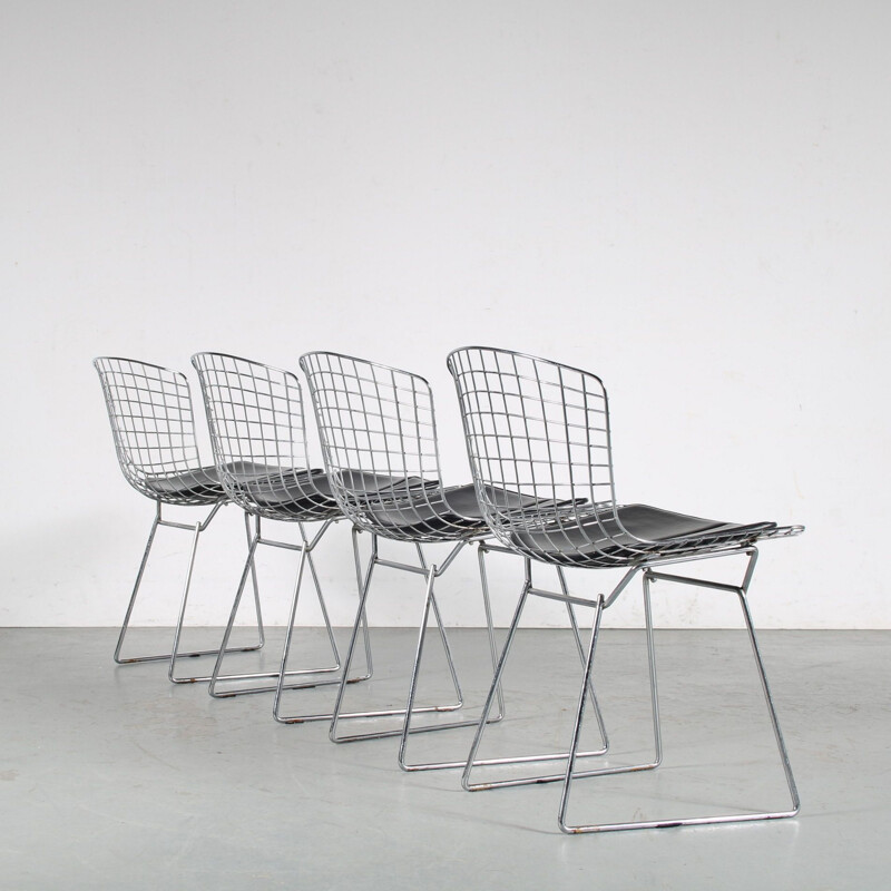 Set of 4 vintage dining chairs by Harry Bertoia for Knoll, USA 1970