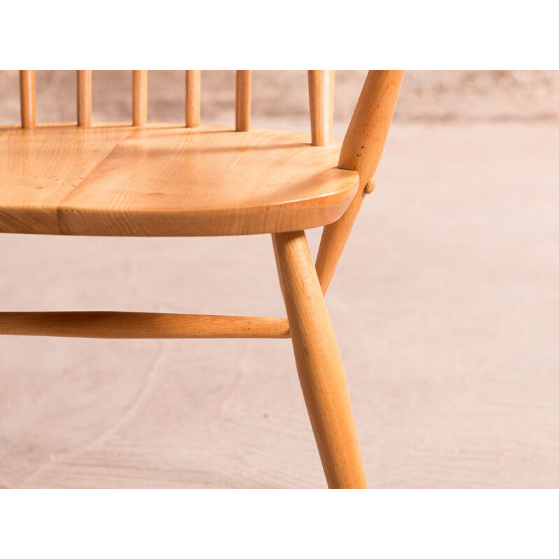 Vintage Windsor Quaker chair with arms by Lucian Ercolani for Ercol, 1960