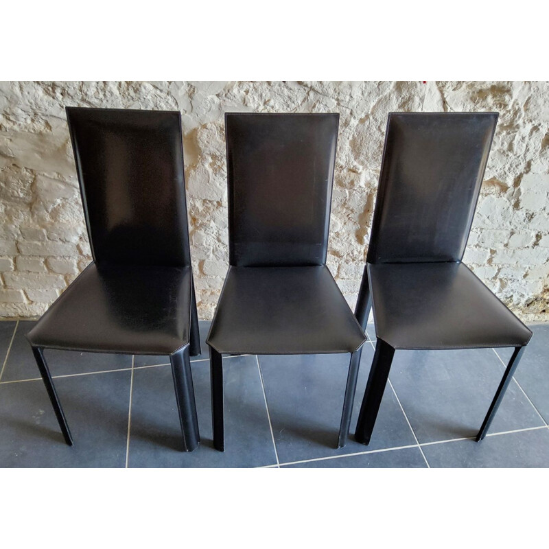 Conjunto de 3 cadeiras de aço e couro preto vintage da De Couro do brasil