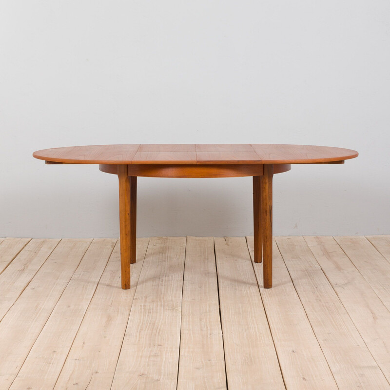 Mid century Danish round teak extension table, 1960s