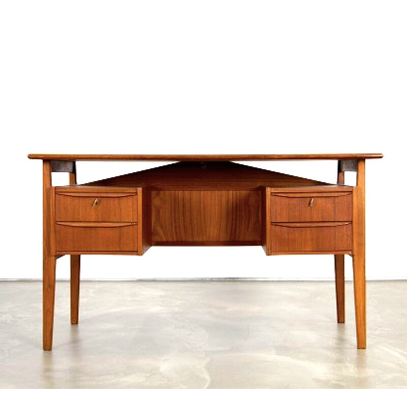 Large scandinavian desk in teak wood, Gunnar Nielsen TIBERGAARD - 1960s