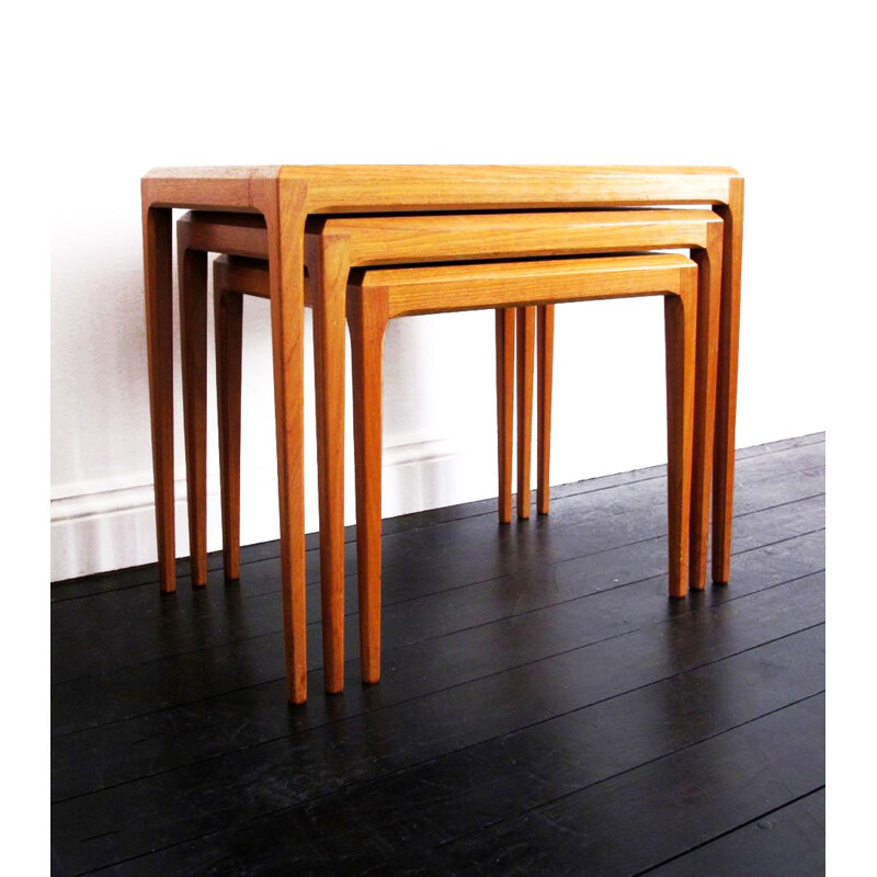 CFC Silkeborg nesting tables in teak wood, Johannes ANDERSEN - 1960s