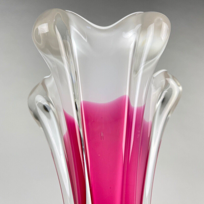 Vase vintage en verre d'art par Josef Hospodka pour Chribska Glassworks, 1960