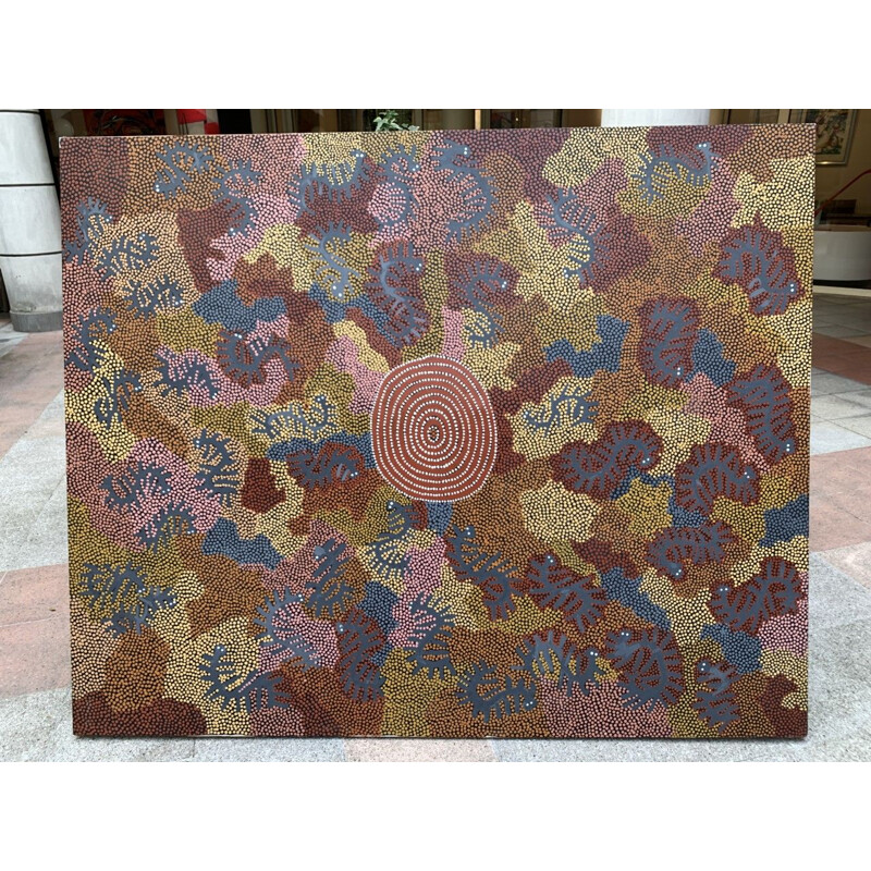 Peinture aborigène vintage "Kupatur Caterpillar" de Cassidy Tjapaltjarri, 1970