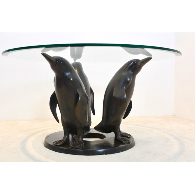 Table basse vintage sculpturale pingouin en bronze par J. Daste