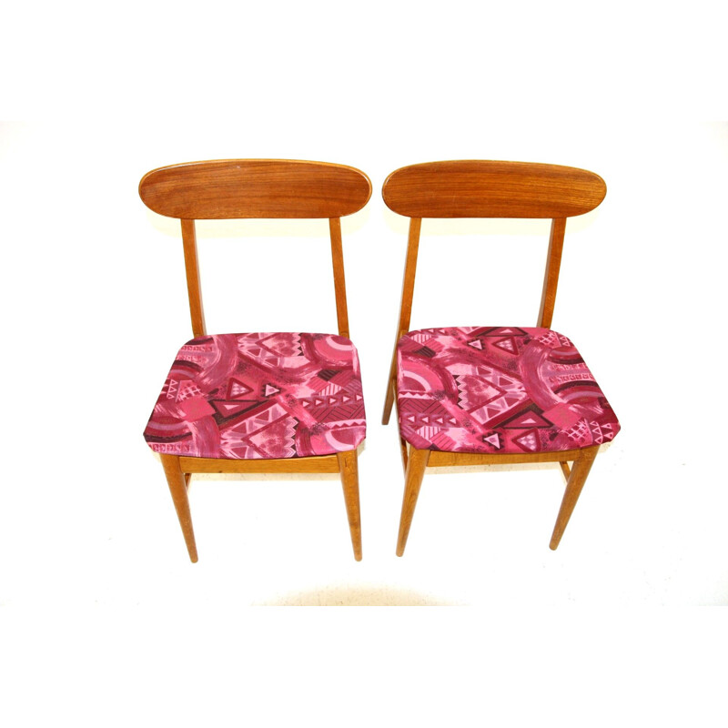 Par de cadeiras escandinavas em carvalho e tecido, Suécia 1960