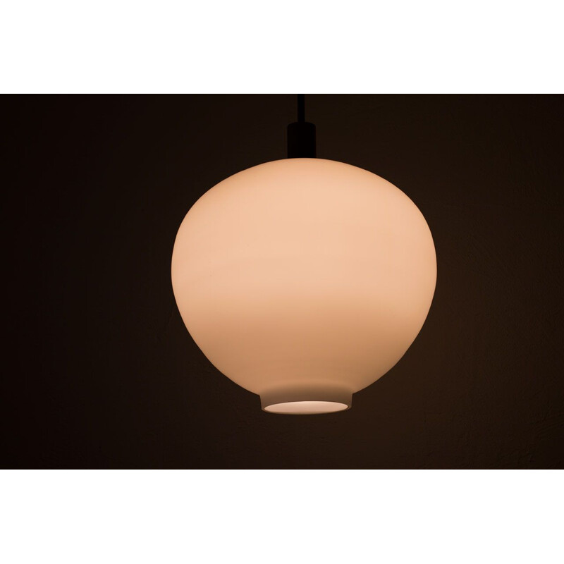 Swedish vintage opaline glass & brass pendant lamp by Uno Westerberg for Böhlmarks, 1940s