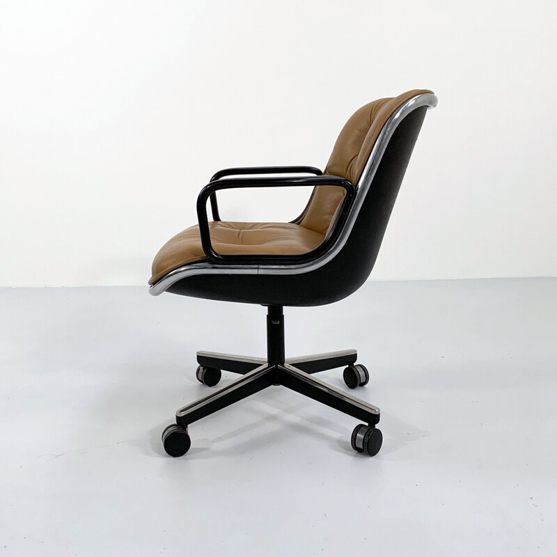 Fauteuil de bureau vintage en cuir camel sur roulettes par Charles Pollock pour Knoll, 1970