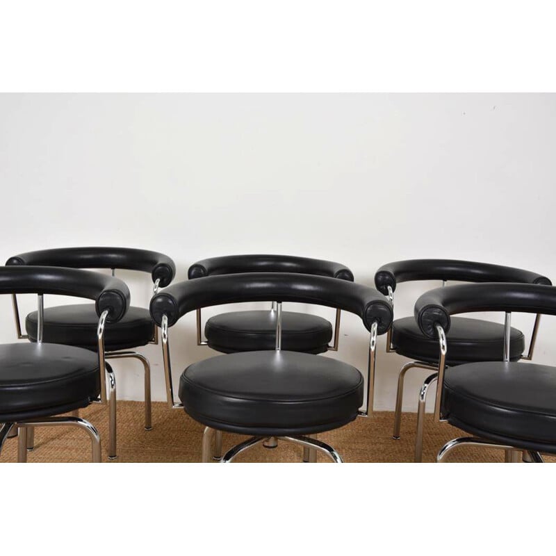 Set of 6 vintage swivel armchairs "LC 7" by Le Corbusier, Perriand and Jeanneret for Cassina, 1980