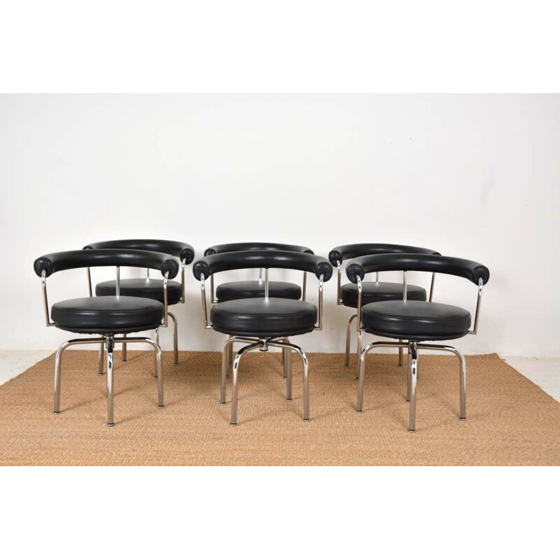 Lot de 6 fauteuils pivotants vintage "LC 7" par Le Corbusier, Perriand et Jeanneret pour Cassina, 1980