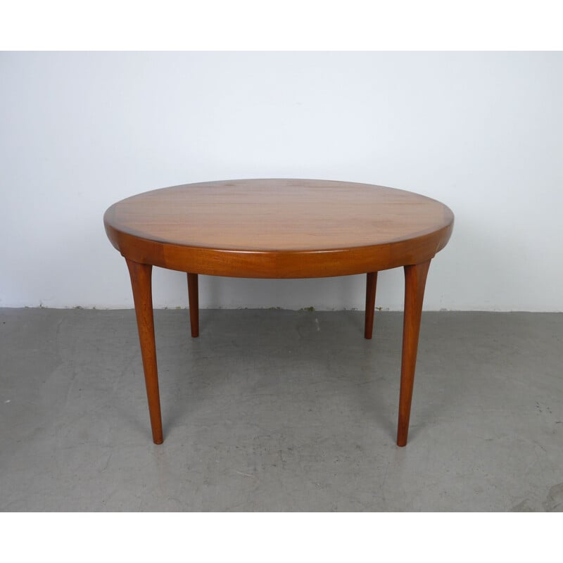 Extendable teak vintage dining table by Ib Kofod-Larsen for Faarup Mobelfabrik, Denmark 1960s