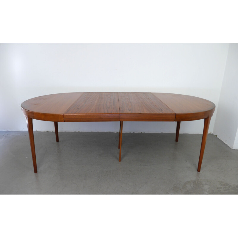 Extendable teak vintage dining table by Ib Kofod-Larsen for Faarup Mobelfabrik, Denmark 1960s