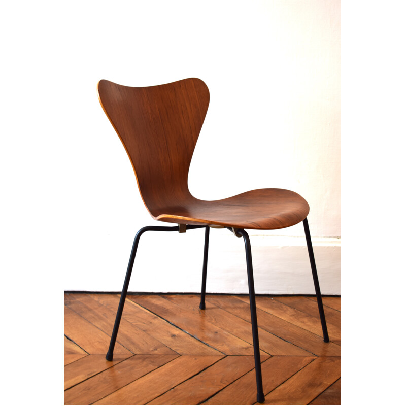 Set of 4 Fritz Hansen "Série 7" chairs, Arne JACOBSEN - 1963